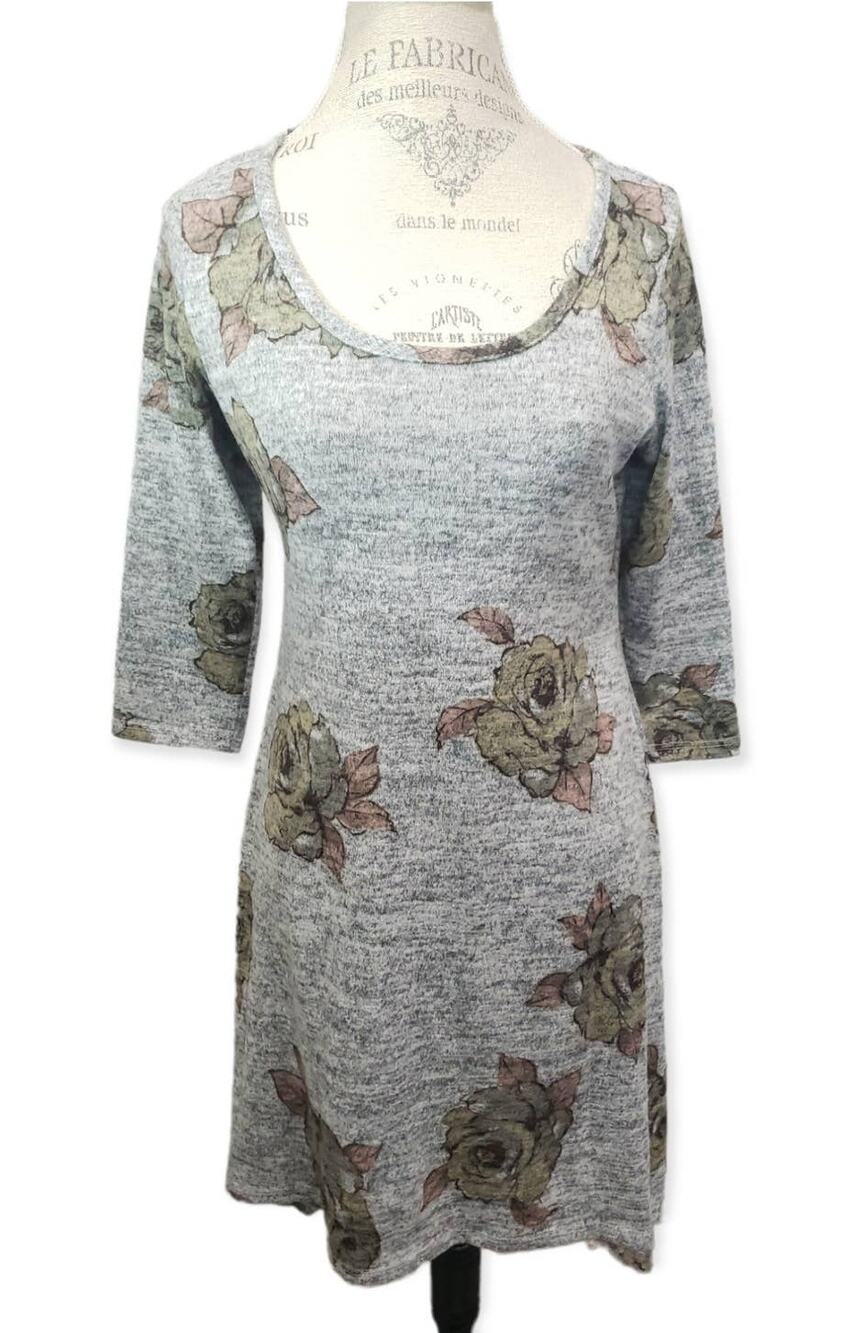 Urban Rose Gray Rose Three Quarter Sleeved Dress | Size Extra Large